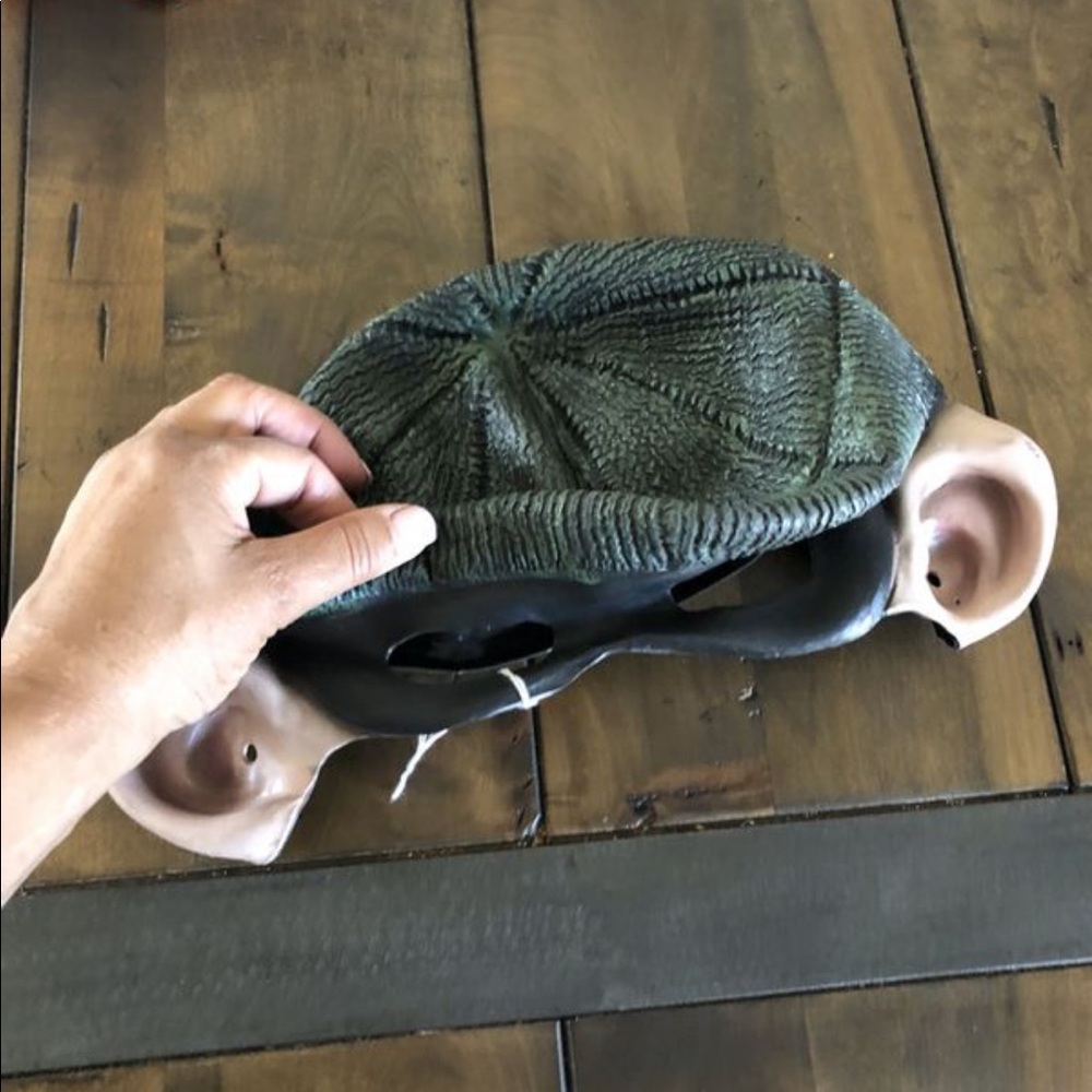 “Bad guy” Robber